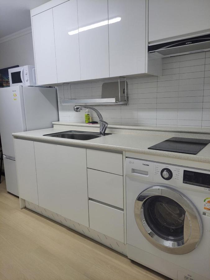 Brand New 2 Bedroom Apartment #6 โซล ภายนอก รูปภาพ